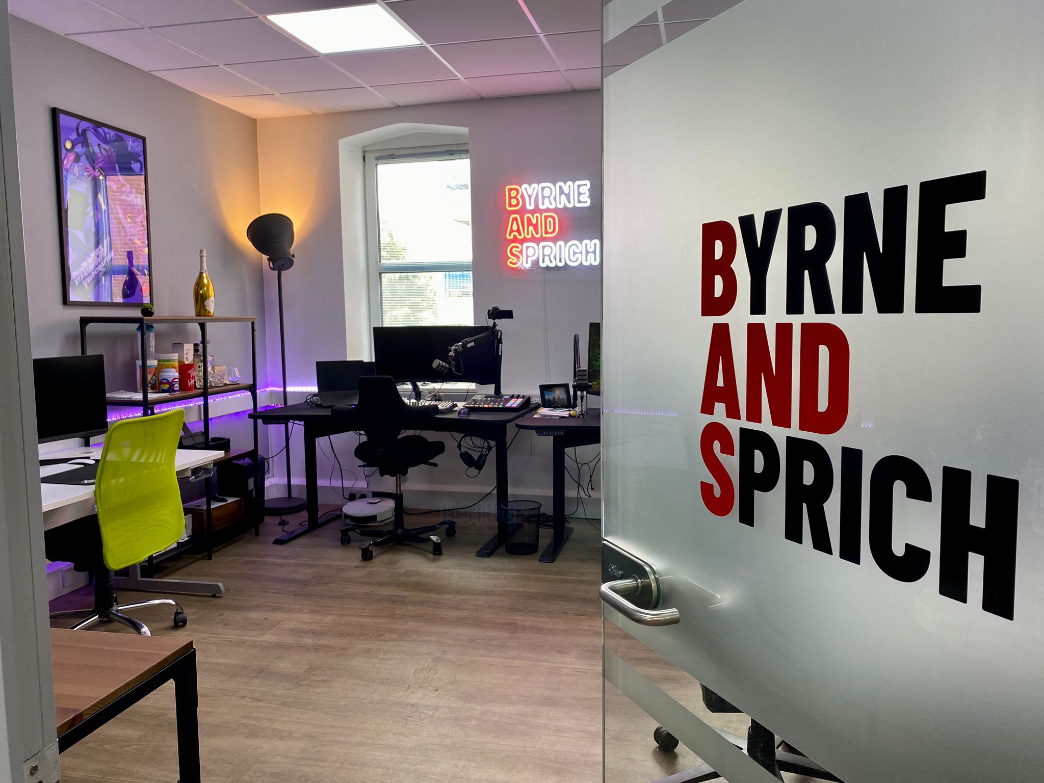 Office design tips: Personalising your workspace